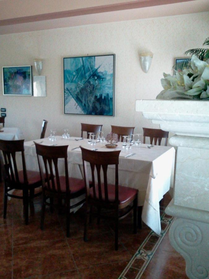 Albergo Al Portico Azzano Decimo Luaran gambar