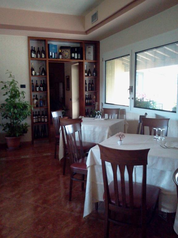 Albergo Al Portico Azzano Decimo Luaran gambar